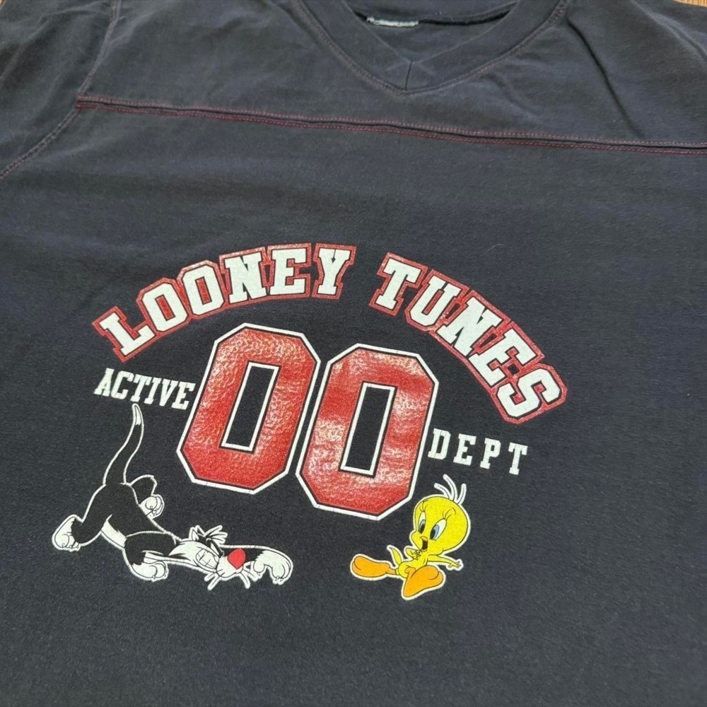 Looney Tunes Women's Shirt‎ Vintage Y2K Striped Navy Sylvester Size Medium
